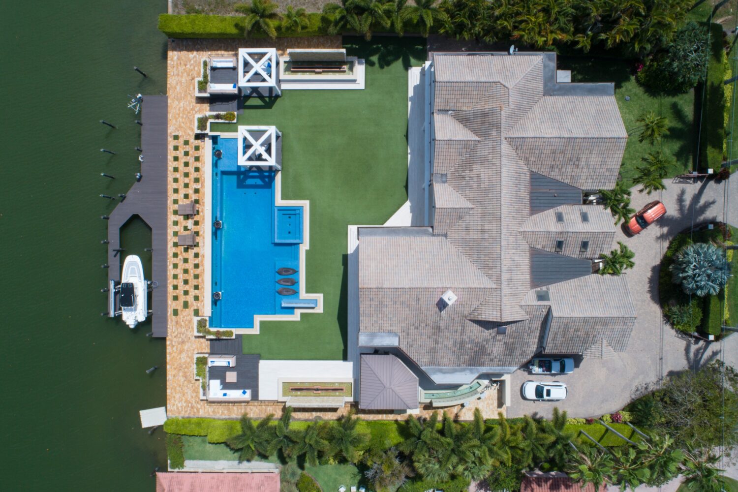 How To Use Real Estate Drone Photography For All Types of Properties
