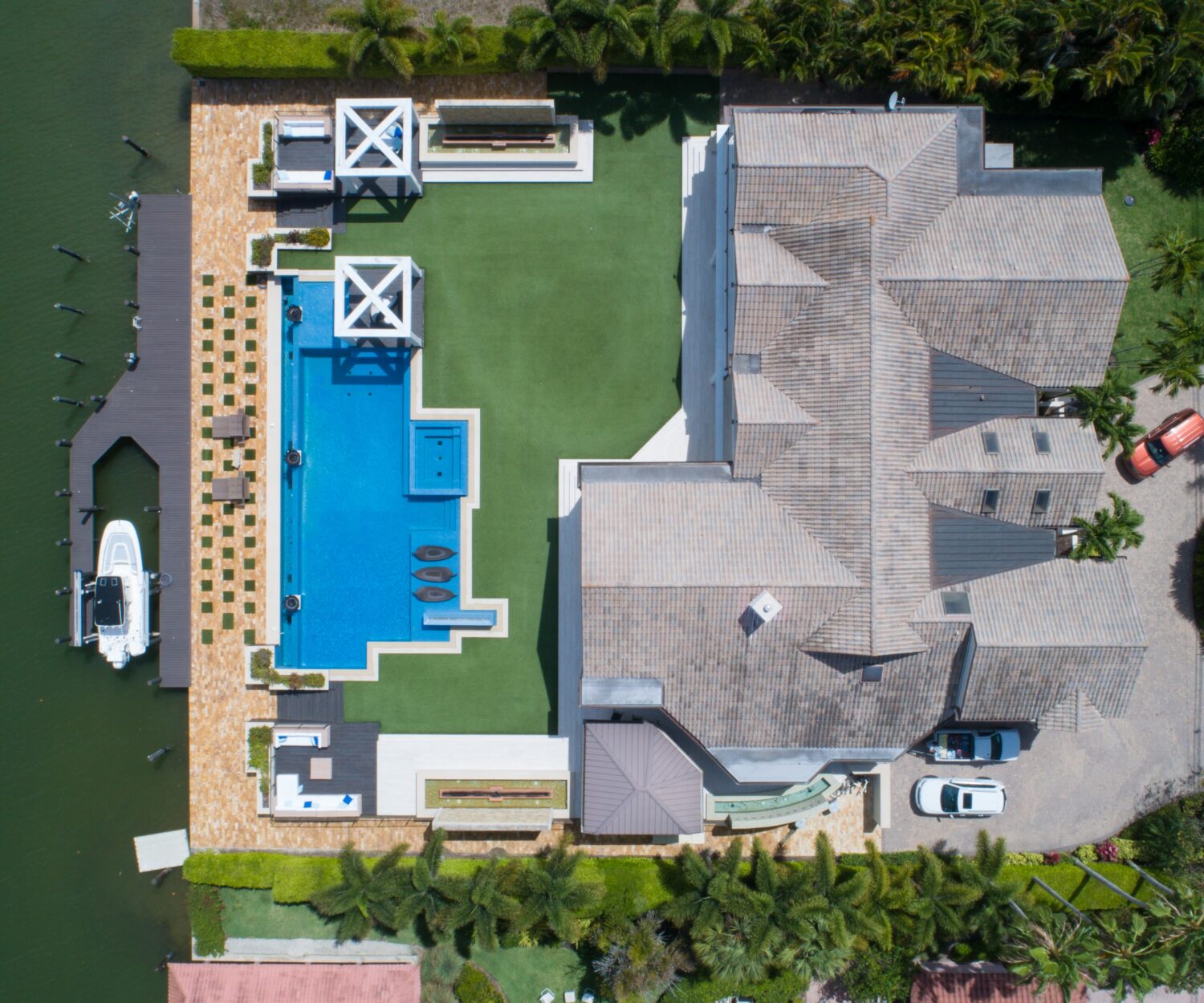 How To Use Real Estate Drone Photography For All Types of Properties