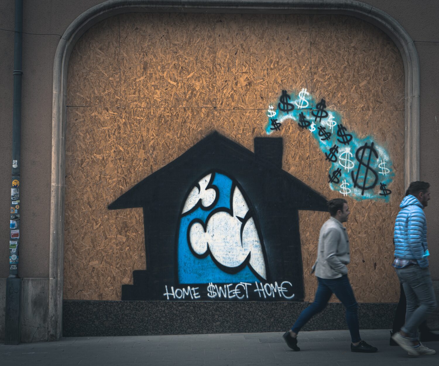 Do Real Estate Photographers Use Tricks?