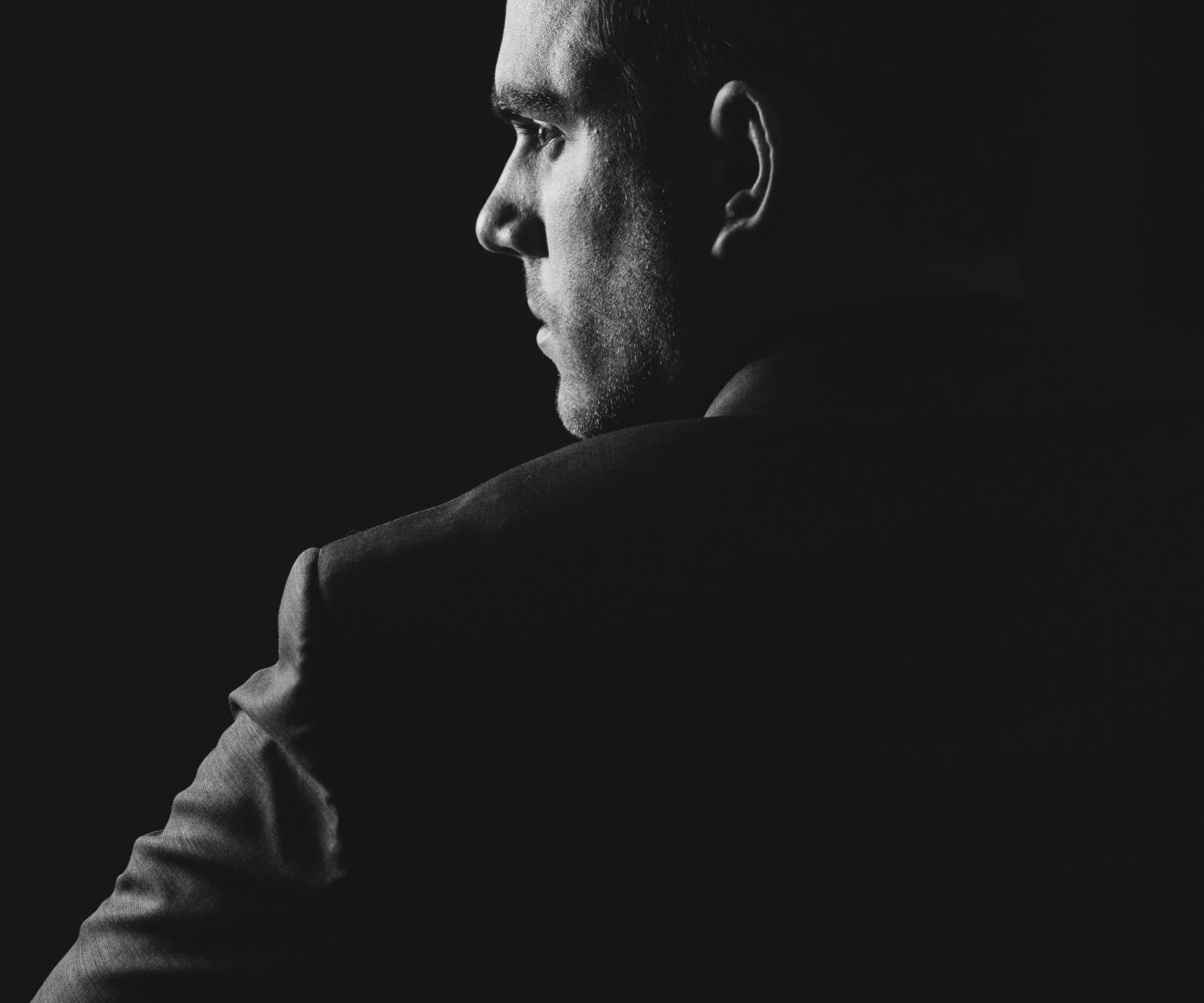 Ways Top Real Estate Agents Impress Their Clients